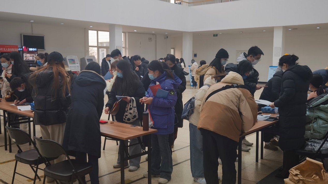 免费成人直播